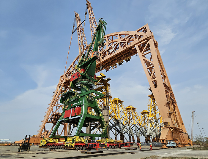 Port Crane